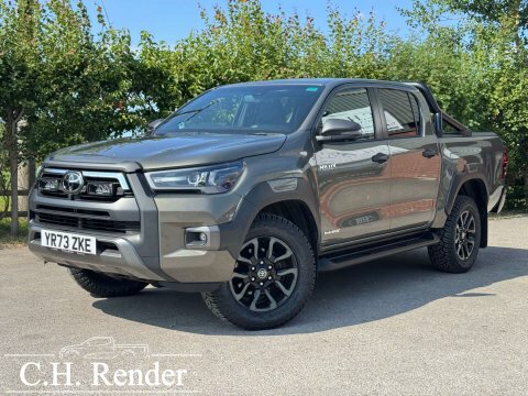 Toyota HILUX 2.8 Hilux Invincible Brown