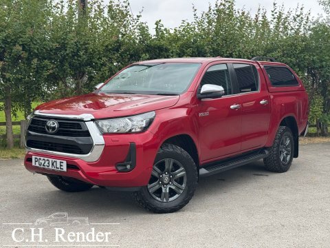 Toyota HILUX 2.4 Hilux Icon Red