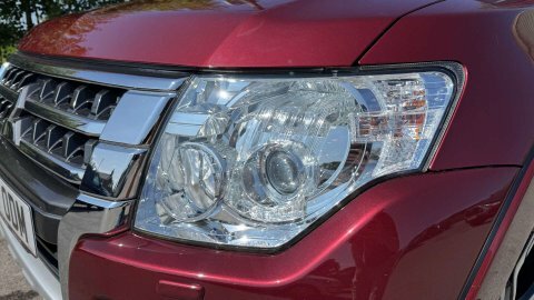 Mitsubishi Shogun 3.2 Shogun Barbarian Red #5