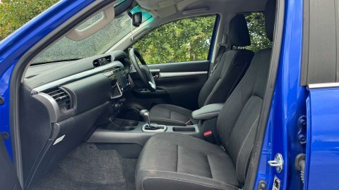 Toyota HILUX 2.8 Hilux Invincible Blue #6