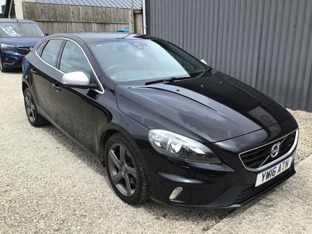Volvo V40 R-design D2 2.0 118 Bhp 20 Road Tax Only Black #3