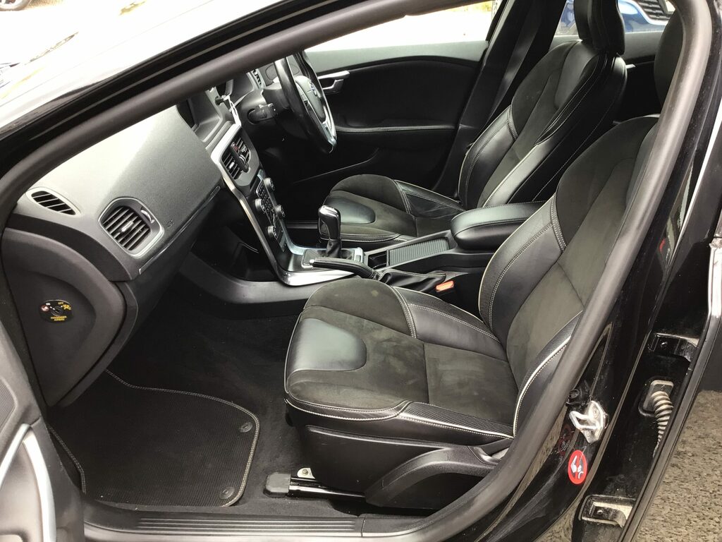 Volvo V40 V40 Cross Country Professional T3 Red #14