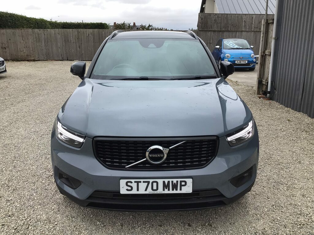 Volvo XC40 R-design B4 2.0 194 Bhp Grey #2