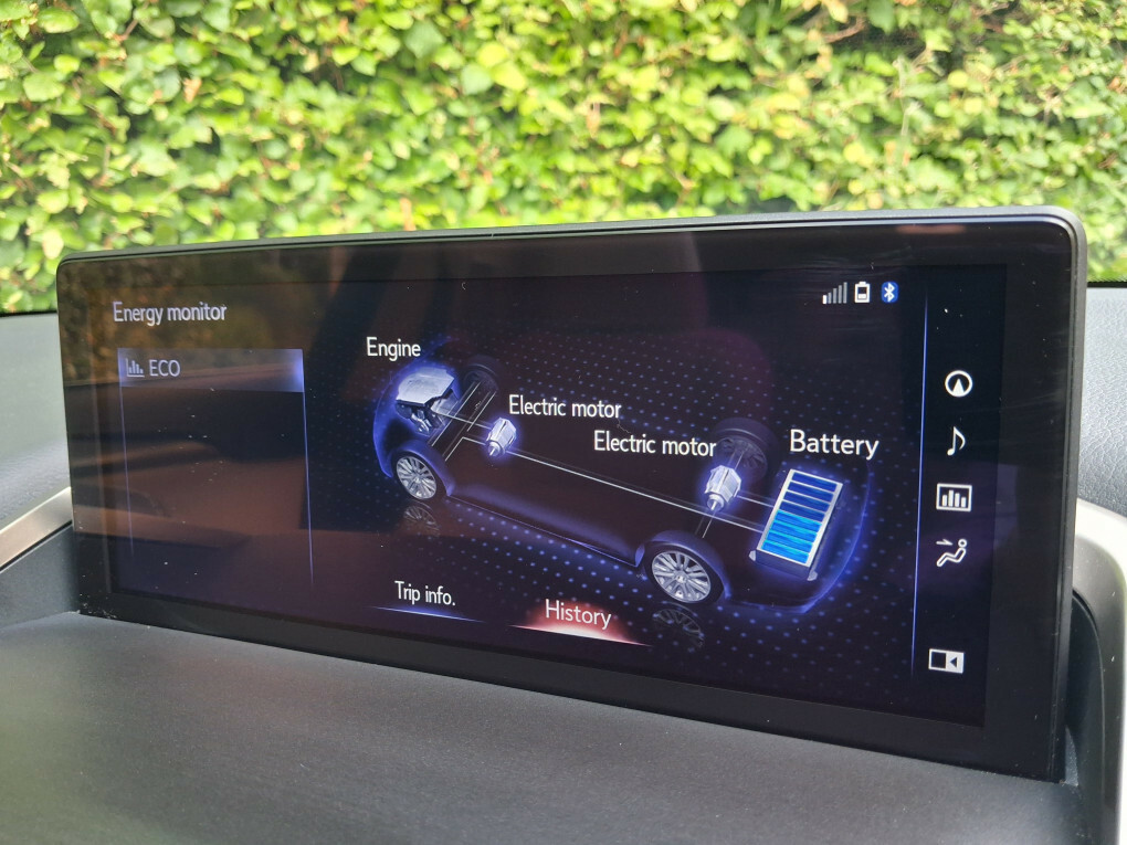 Lexus NX 2.5 300H Gpf Takumi Suv Hybrid E-cvt 4W Silver #33