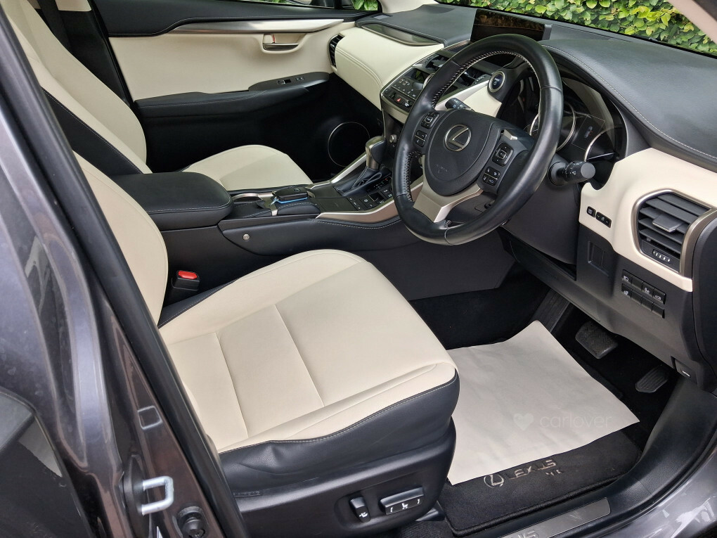 Lexus NX 2.5 300H Gpf Takumi Suv Hybrid E-cvt 4W Silver #26