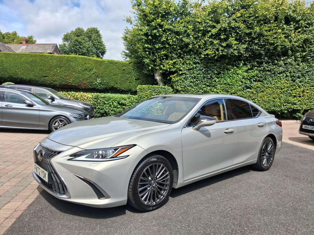 Lexus ES 300H 2.5 Cvt Premium Edtion Sunroof #5