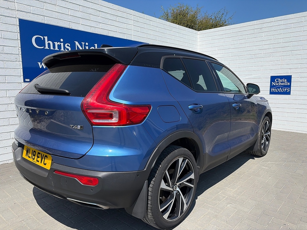 Volvo XC40 T4 R-design Pro WL18EVC Blue #2
