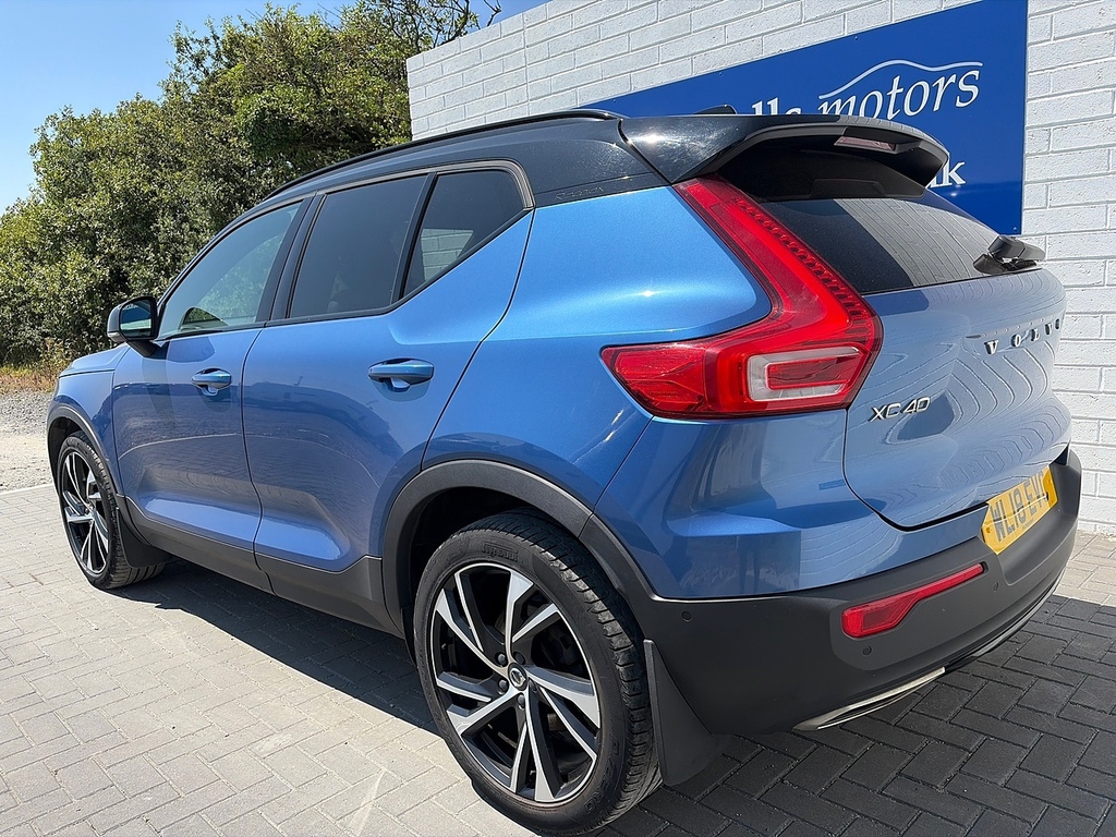 Volvo XC40 T4 R-design Pro WL18EVC Blue #4