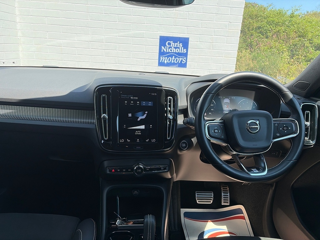 Volvo XC40 T4 R-design Pro WL18EVC Blue #6
