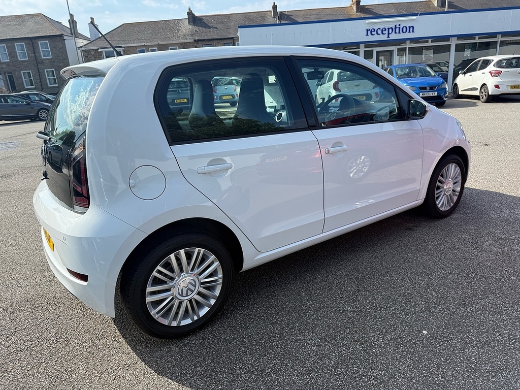 Volkswagen Up Move Up MA18XJF White #3