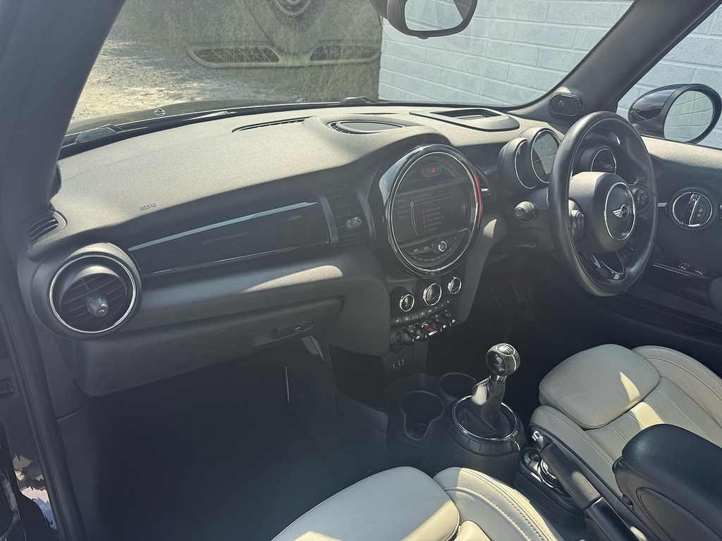 Mini Convertible Cooper S Black #6
