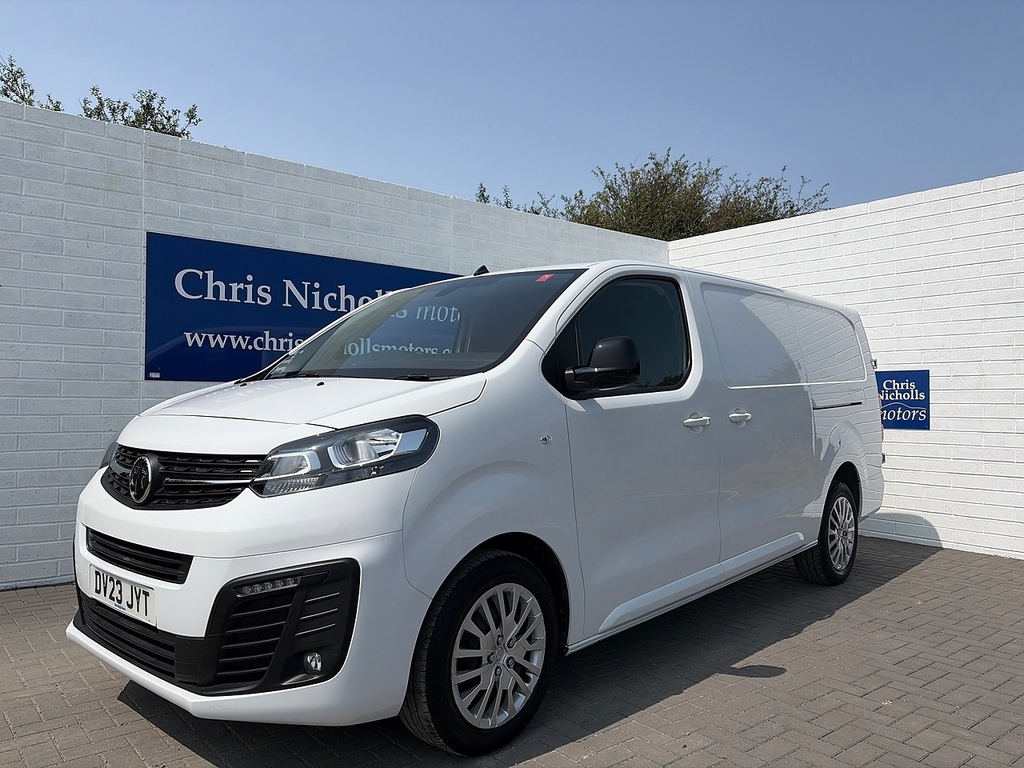 Vauxhall Vivaro Turbo D 2900 Pro White