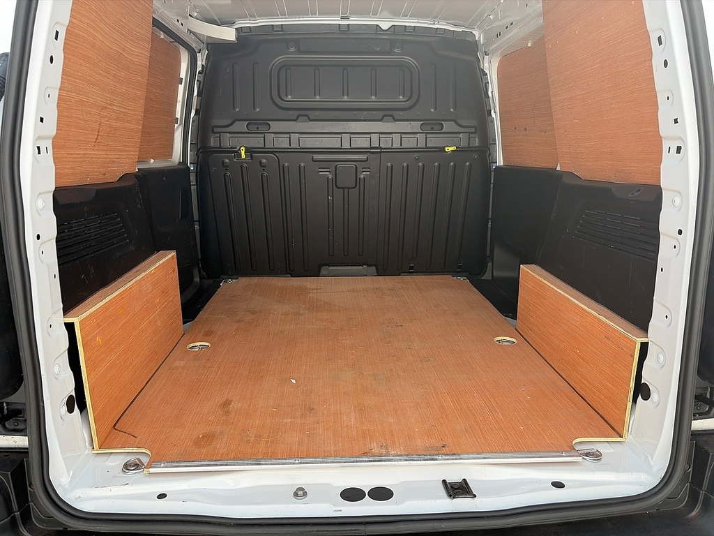 Peugeot Partner Bluehdi 1000 Professional Premium White #3