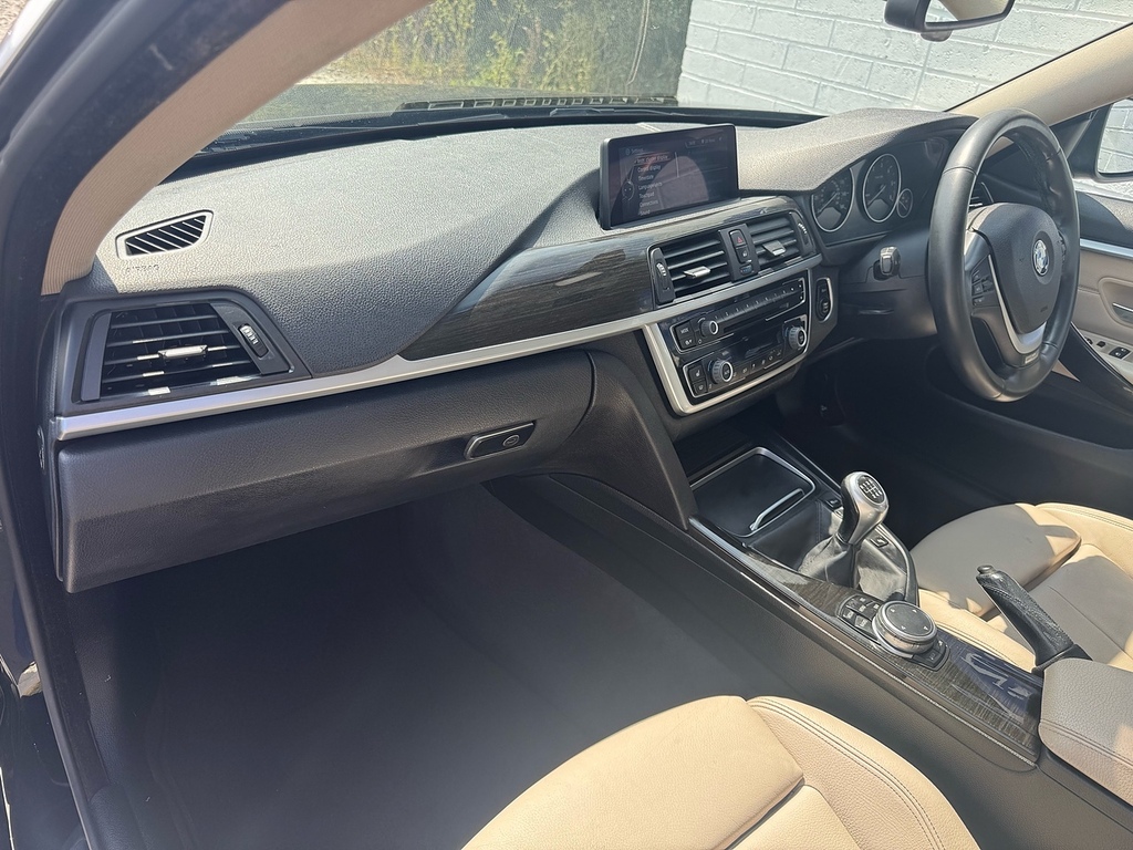 BMW 4 Series Gran Coupe 420D Luxury Black #4