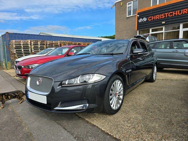 Jaguar XF 2.2D Luxury Sportbrake Euro 5 S S HJ15BAU Grey