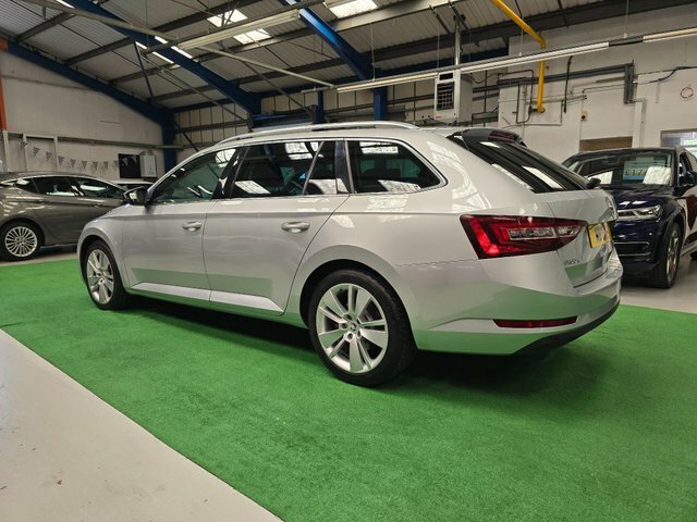 Skoda Superb 1.6 Tdi Greenline Se L Executive Euro 6 Ss  #17