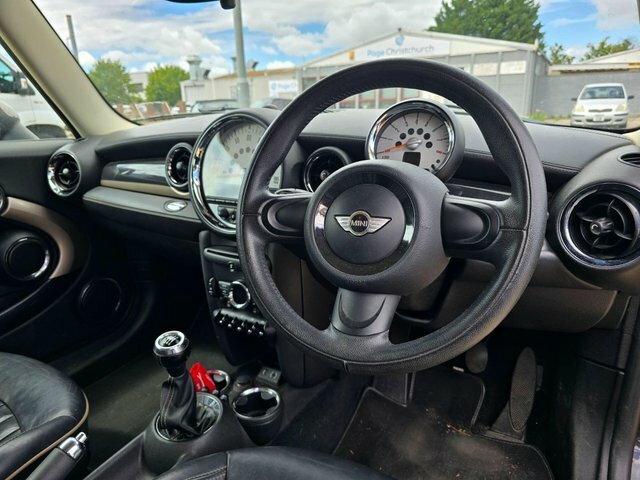 Mini Clubman 1.6 Cooper Bond Street Euro 6 S S Black #5