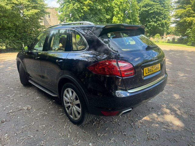 Porsche Cayenne 3L Null Black #7