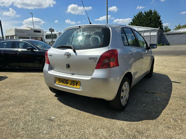 Toyota Yaris 1.3 T3 Multimode Silver #9