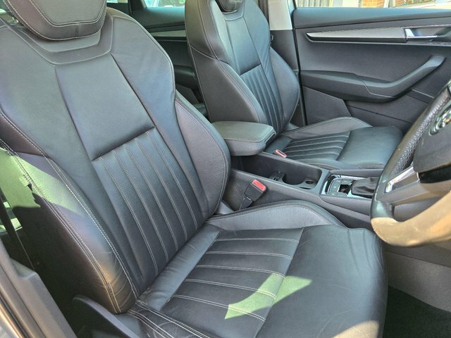 Skoda Karoq 2.0 Tdi Edition Dsg 4Wd Euro 6 S S Grey #4
