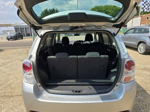 Toyota Verso Mpv 1.8 V-matic Trend Multidrive S Euro 6 201 White #14