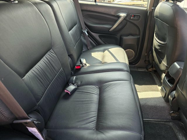 Toyota Rav 4 2.0 D-4d Xt4 4Wd Green #4