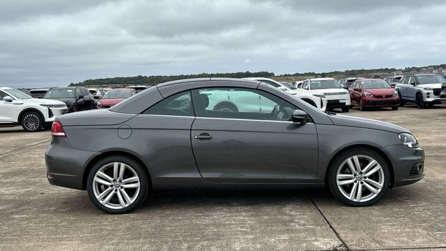 Volkswagen EOS Exclusive Tdi Bluemotion Technology 2-Door Just 55 White #10