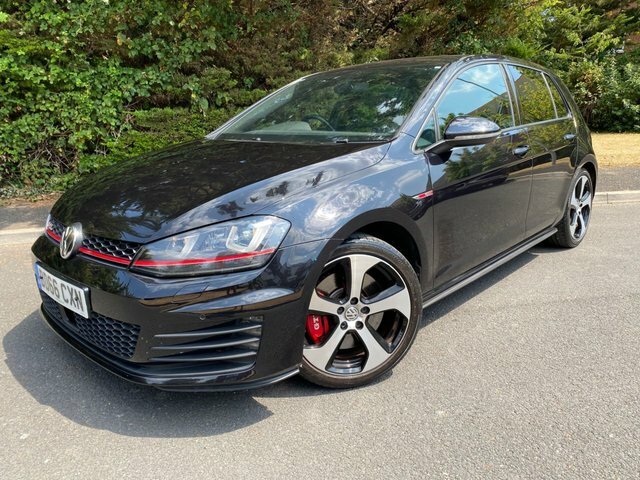 Volkswagen Golf Tsi Bluemotion Tech Gti Black