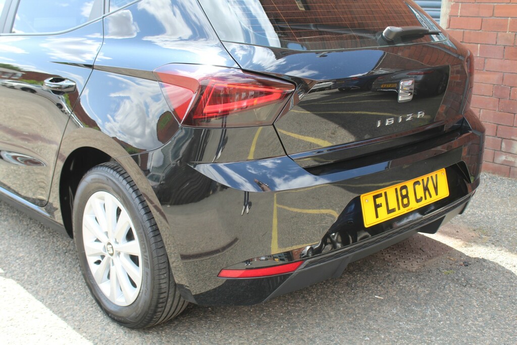 Seat Ibiza Tsi Fr Red #8