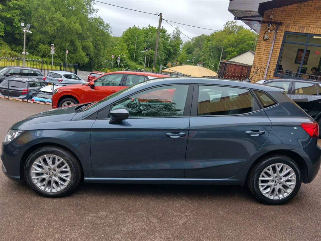 Seat Ibiza Mpi Se Technology Hatchback HS68VOK Grey #4