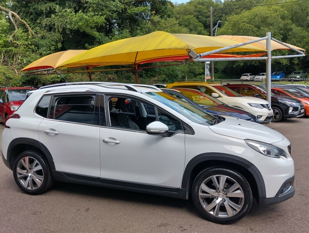Peugeot 2008 1.6 Bluehdi 100 Gt Line Grey #1