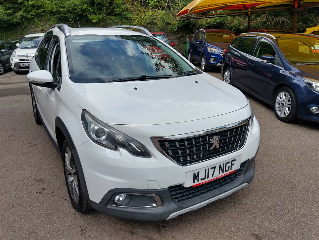 Peugeot 2008 1.6 Bluehdi 100 Gt Line Grey #2