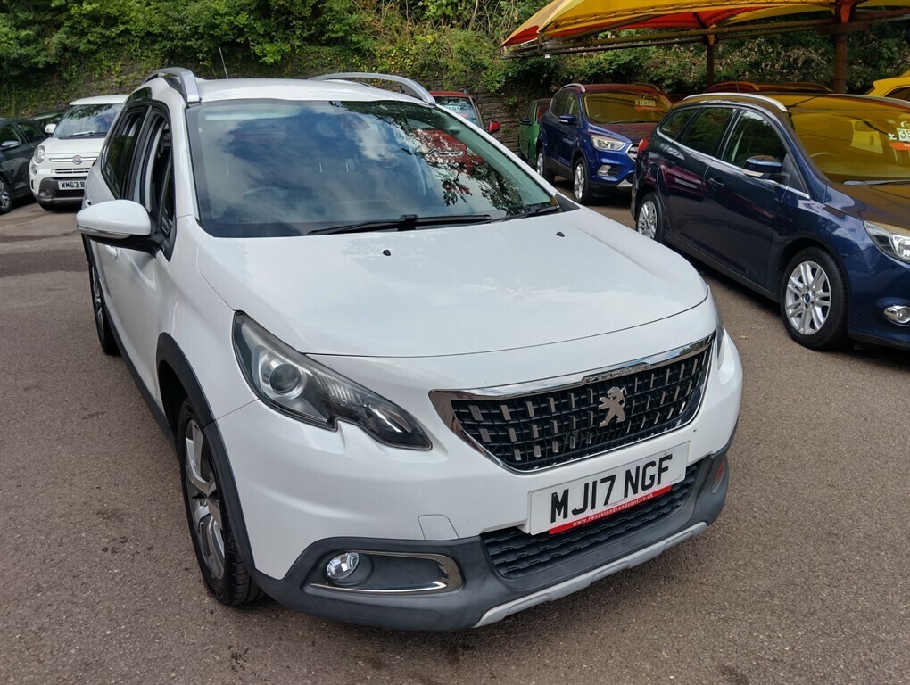 Peugeot 2008 Blue Hdi S S Allure Hatchback MJ17NGF White #5