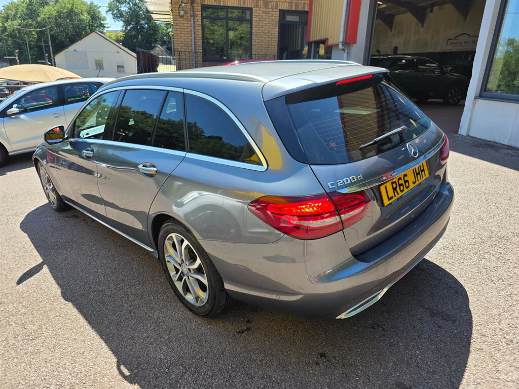 Mercedes-Benz C Class 2016 2.1 C300dh Sport Premium Plus G-tronic Eur Black #7