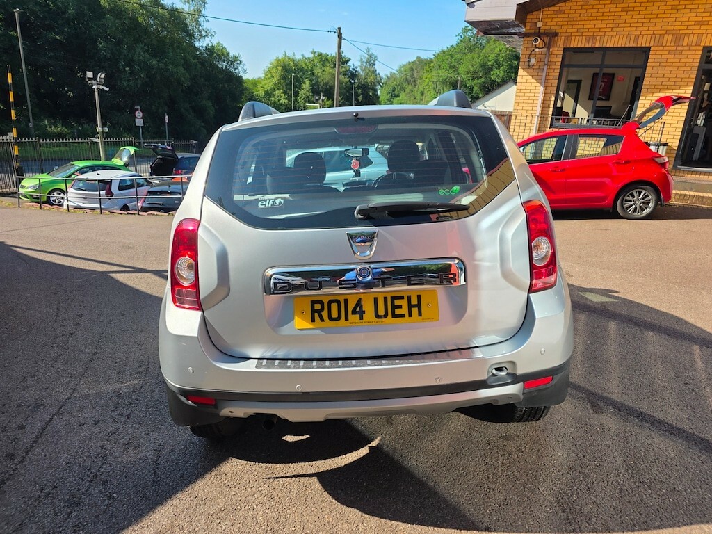 Dacia Duster Laureate Dci White #8
