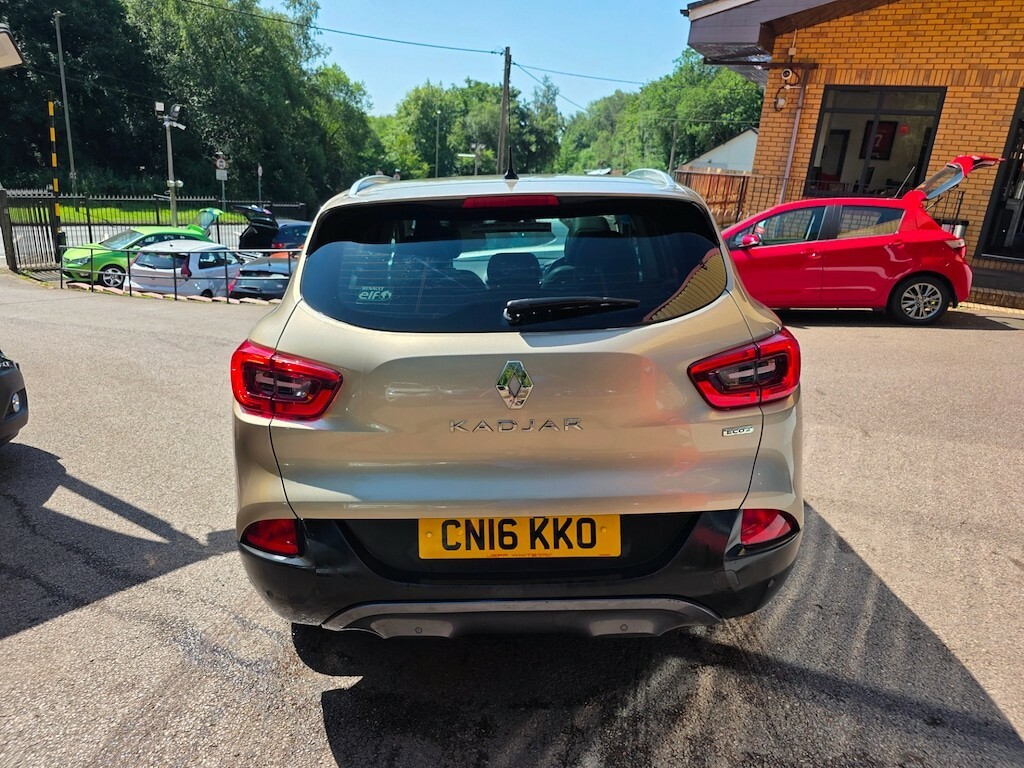 Renault Kadjar 1.5 Dci Signature Nav Hatchback Beige #6
