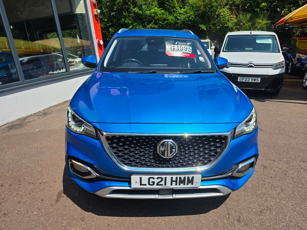 MG HS 1.5 T-gdi Exclusive Red #2