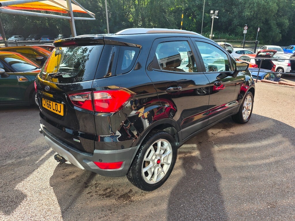 Ford Ecosport Titanium Hatchback CY66LOJ Black #5