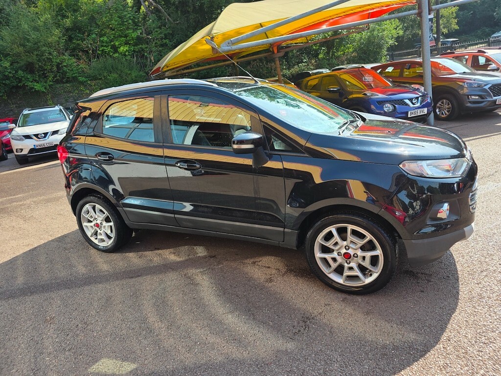 Ford Ecosport Titanium Hatchback CY66LOJ Black #4