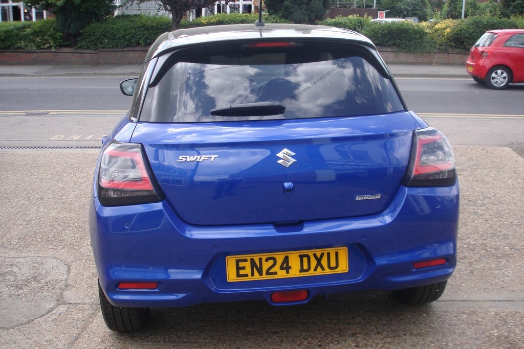 Suzuki Swift 1.2 Mild Hybrid Motion EN24DXU Black #4