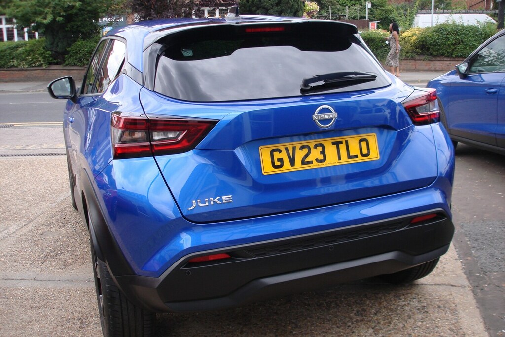 Nissan Juke 1.0 Dig-t 114 N-connecta 6 Speed Blue #4