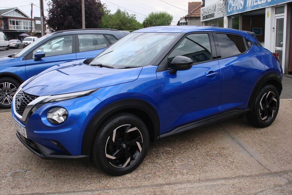 Nissan Juke 1.0 Dig-t 114 N-connecta 6 Speed Blue