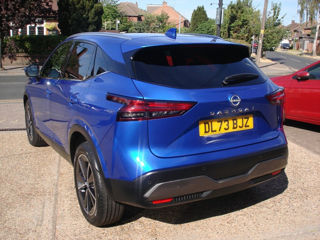 Nissan Qashqai 1.3 Dig-t Mh 158 Tekna Xtronic Blue #4