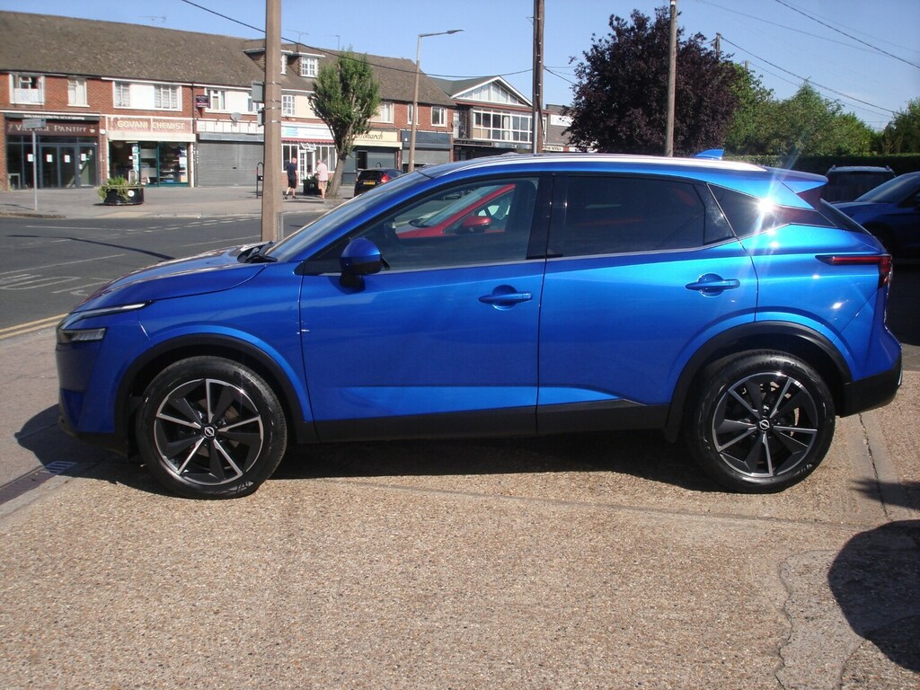 Nissan Qashqai 1.3 Dig-t Mh 158 Tekna Xtronic Blue #3