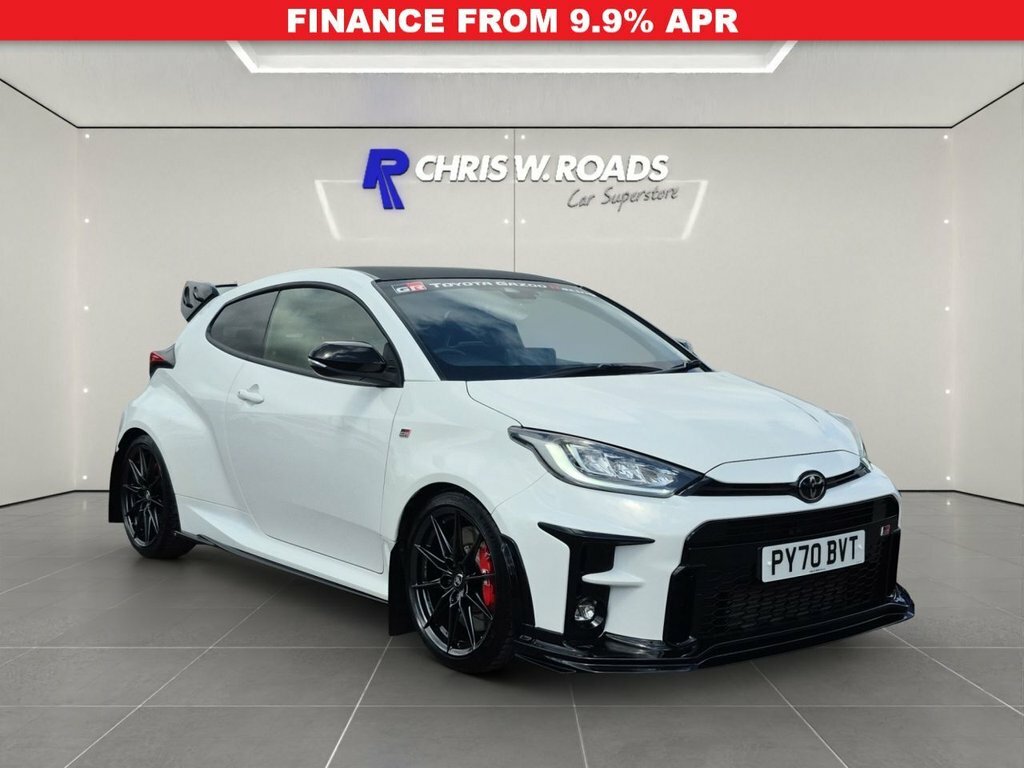 Toyota Yaris 1.6L Gr Circuit White