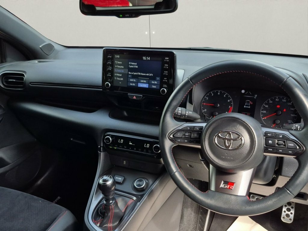 Toyota Yaris 1.6L Gr Circuit WU21ZHO Black #4
