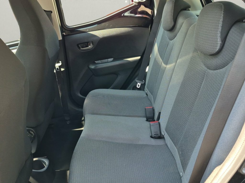 Toyota Aygo Aygo X-play Tss Vvt-i Black #26