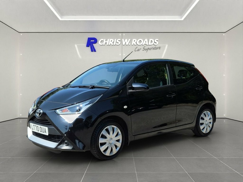 Toyota Aygo 1L X-play Black #5