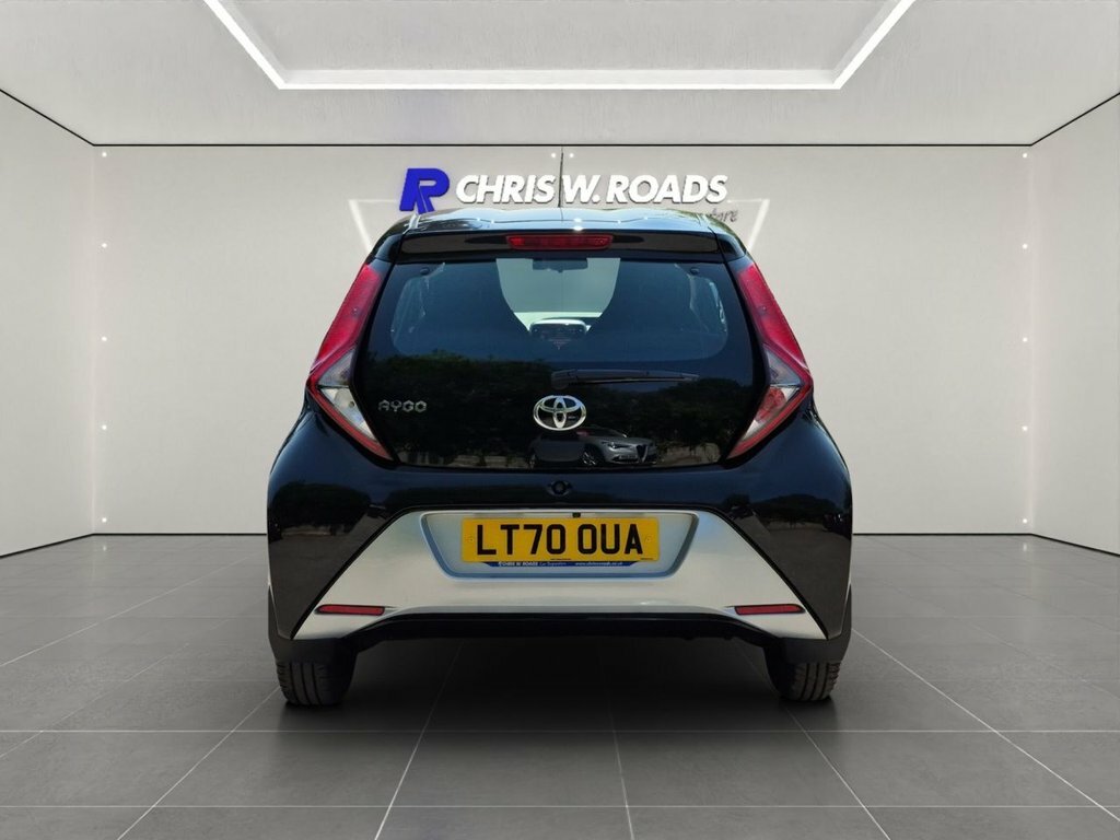 Toyota Aygo Aygo X-play Tss Vvt-i Black #10