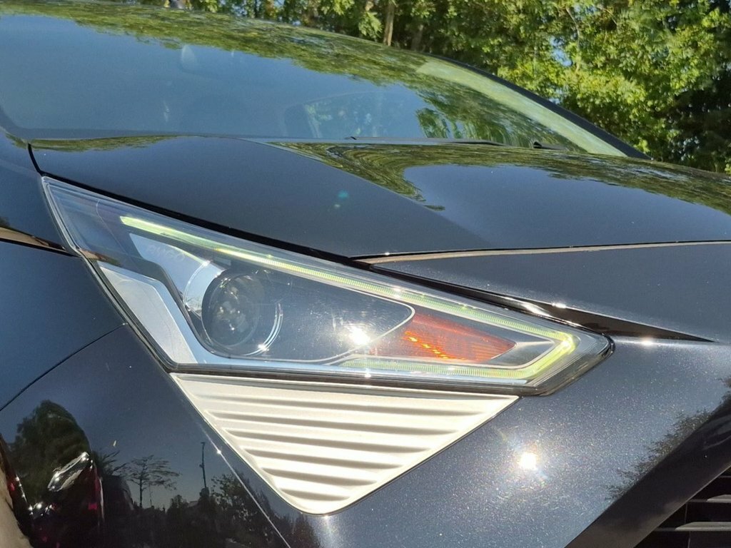 Toyota Aygo Aygo X-play Tss Vvt-i Black #30